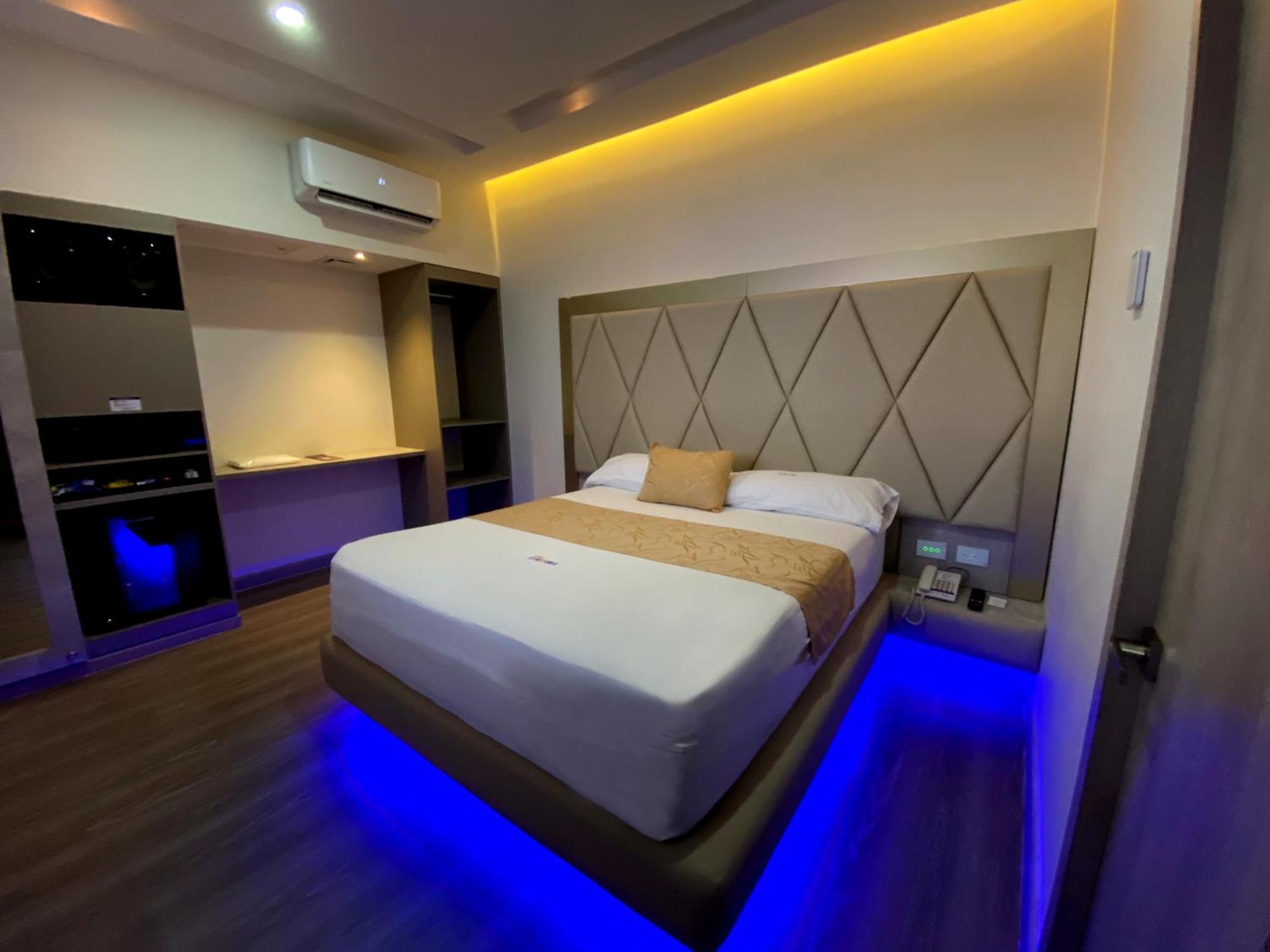 Hotel Byhours Circunvalar - Adults Only Barranquilla  Esterno foto